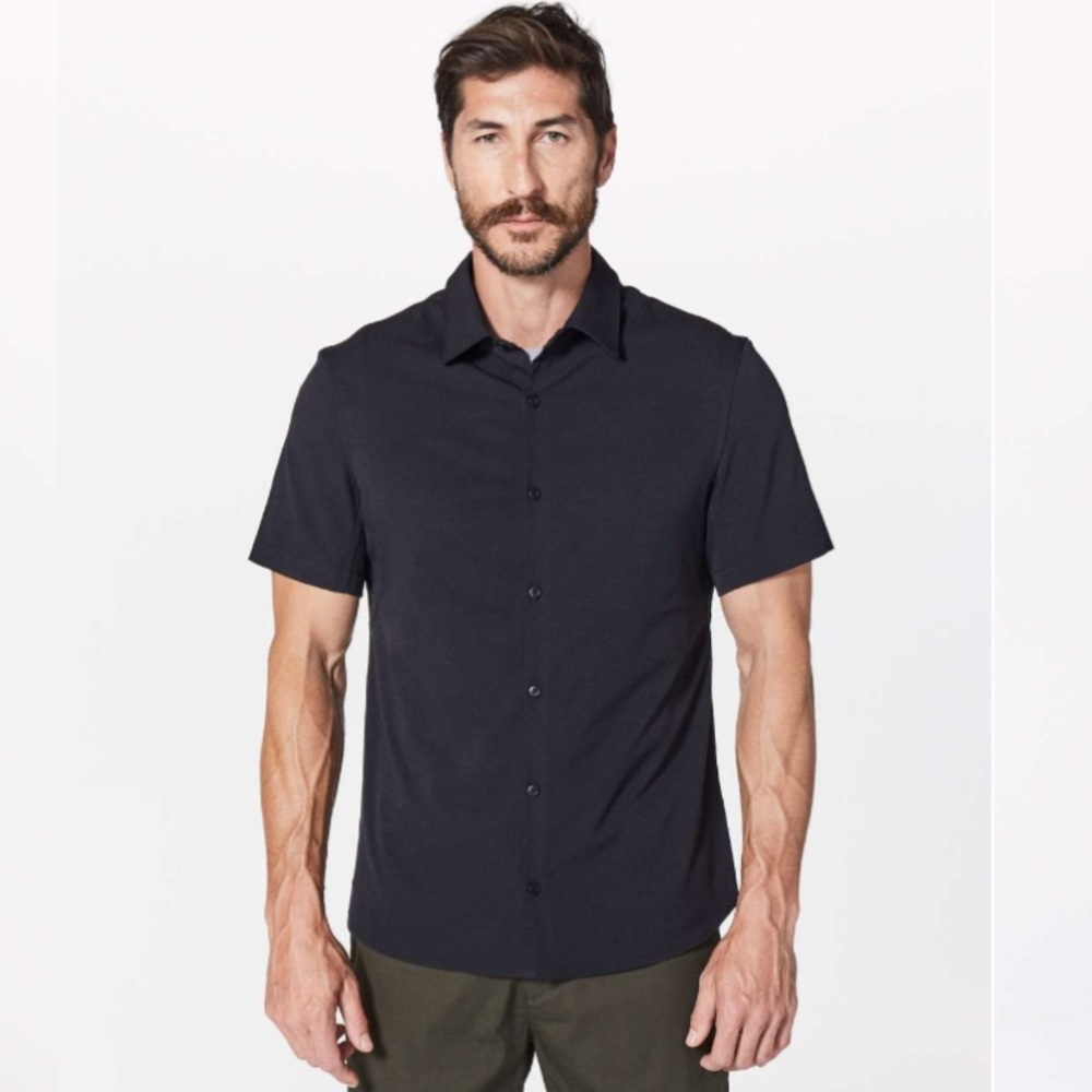 Lululemon on Airing Easy Buttondown